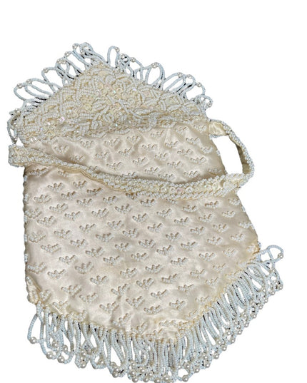 Vintage 1950s Fancy small bead wristlet purse dangle wedding shower party sequin