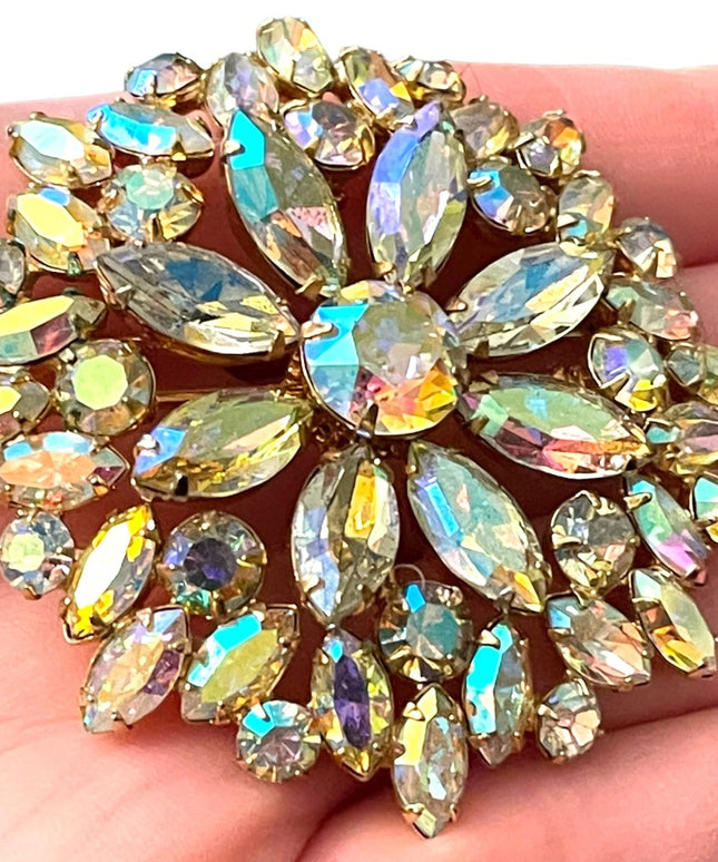 Vintage 1950s Gold finish Crystal AB fancy LARGE starburst brooch quality