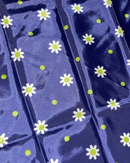 Vintage 1960s Green blue white DAISEY acetate scarf 26”