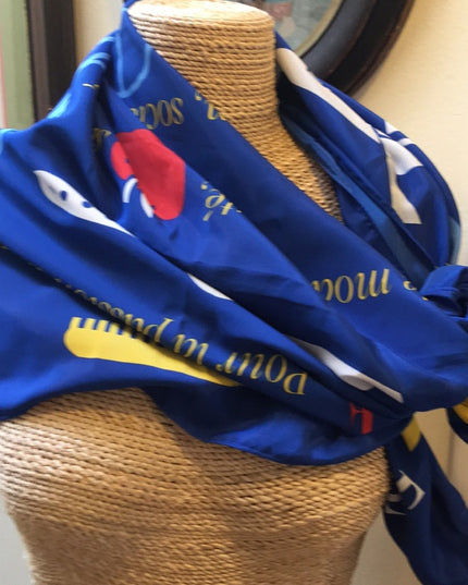 Elle Quebec Silk Scarf 34x34” Rare! Limited
