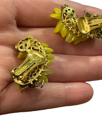Vintage 1950s DeMario NY Yellow glass crystal forsynthia flower clip earrings