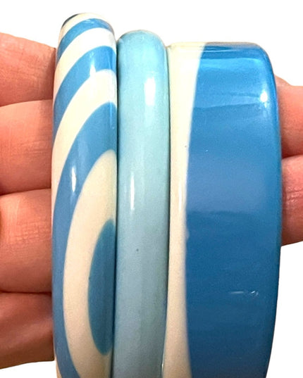Vintage Mid Century plastic resin bracelets blue white bangles