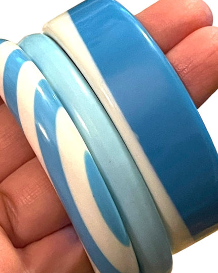 Vintage Mid Century plastic resin bracelets blue white bangles