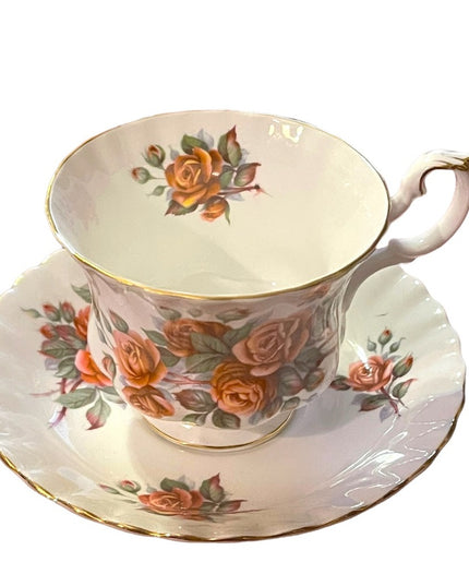 Vintage Royal Albert Centennial Rose Bone China Tea cup & Saucer England Floral