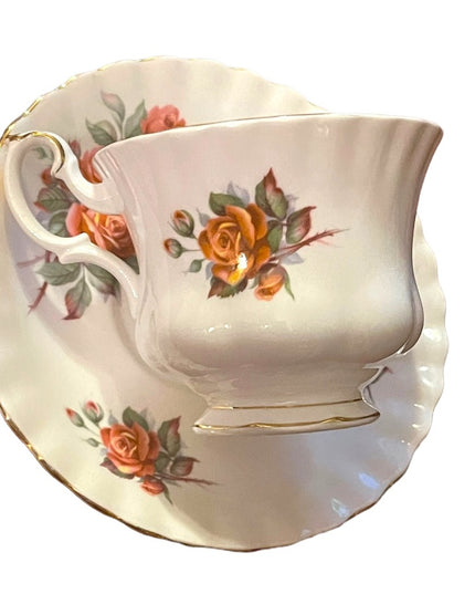 Vintage Royal Albert Centennial Rose Bone China Tea cup & Saucer England Floral