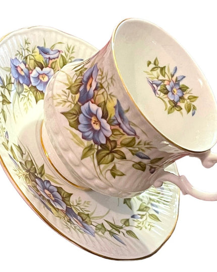 Royal Minster fine bone china England Wild flowers tea cup and saucer