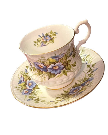 Royal Minster fine bone china England Wild flowers tea cup and saucer