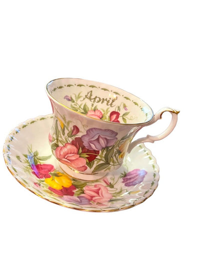 Royal Albert April Sweet Pea Tea cup  Saucer, Flower of the Month England