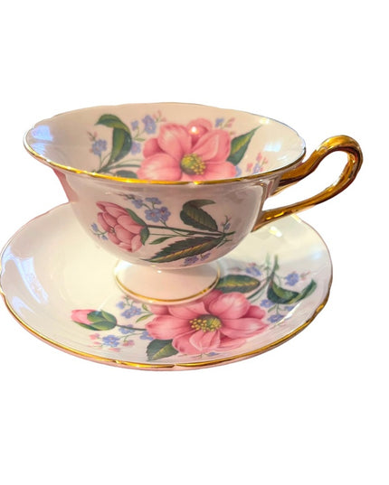 Vintage SHELLEY Tea cup and saucer Pink floral Bone China England flowe…