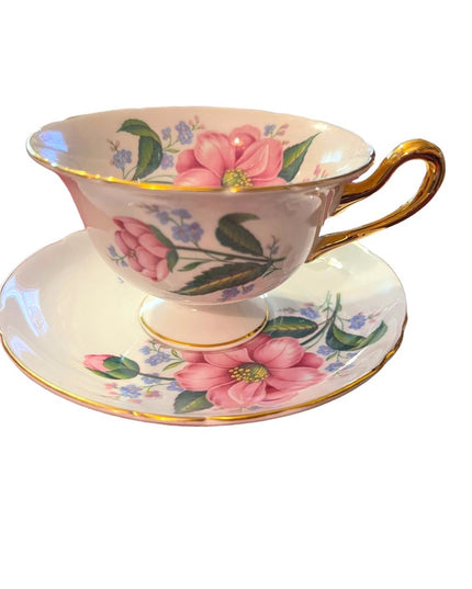 Vintage SHELLEY Tea cup and saucer Pink floral Bone China England flowe…