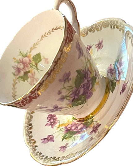 Vintage Collingwood fine bone china england floral flowers tea cup & saucer