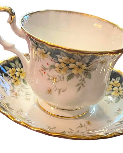 Vintage Royal Albert Royal Ascot Floral flowers tea cup & saucer set England