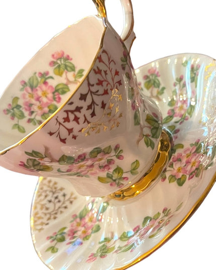 Vintage Queen Anne Fine bone China Floral tea cup & saucer set