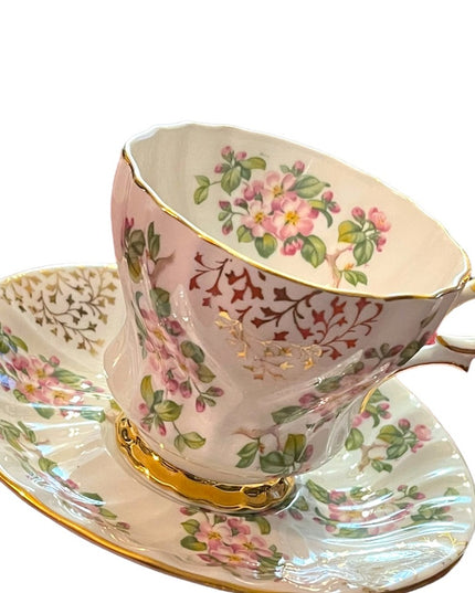Vintage Queen Anne Fine bone China Floral tea cup & saucer set
