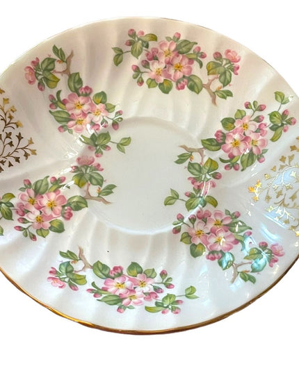 Vintage Queen Anne Fine bone China Floral tea cup & saucer set