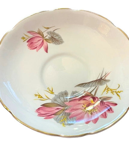 Vintage Regency tea cup & saucer pink flower floral fine china