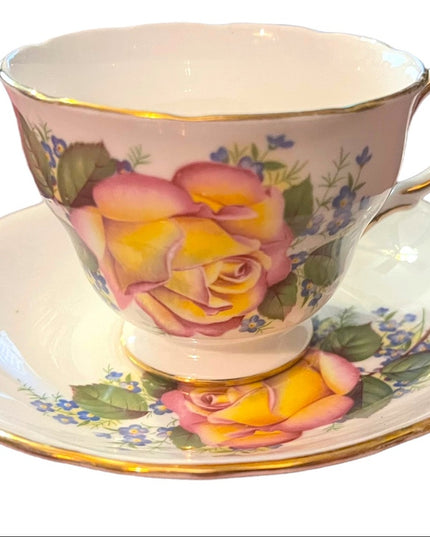 Vintage Royal Vale tea cup & saucer set Cabbage Roses flowers floral set England