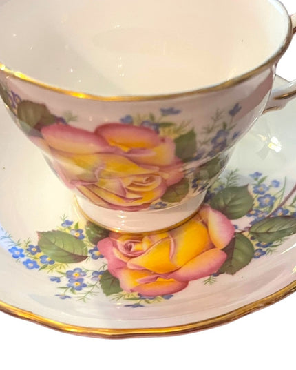 Vintage Royal Vale tea cup & saucer set Cabbage Roses flowers floral set England