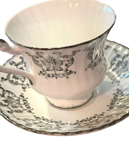Vintage Paragon Silver Royal Maple Leaf tea cups & saucers 3 sets bone china
