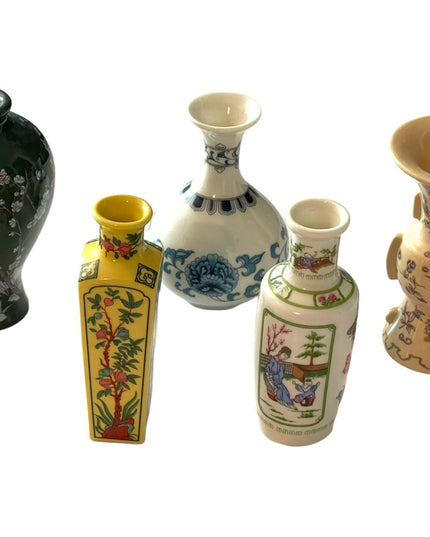 1980 Franklin Mint Porcelain Miniature Vases Japan Geisha floral collectible