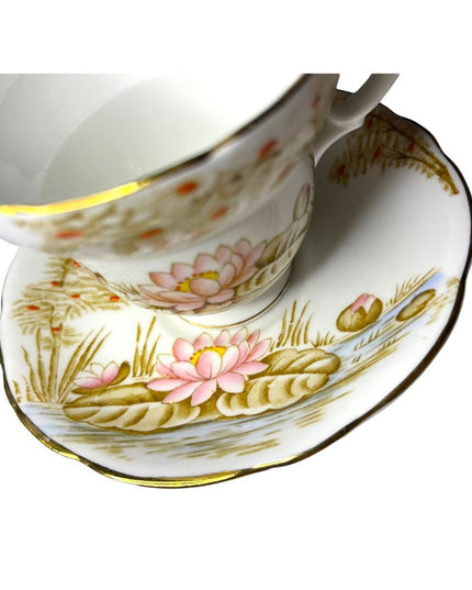 Vintage Gladstone Water Lily floral Tea cup & Saucer set Bone china England