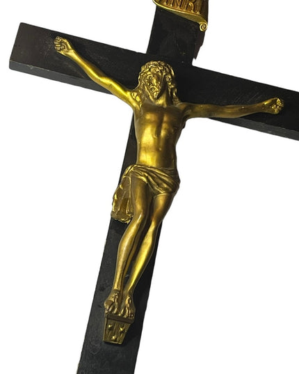 Antique Black Oak wood Victorian Heavy Brass Crucifix Religious Jesus Wall hang