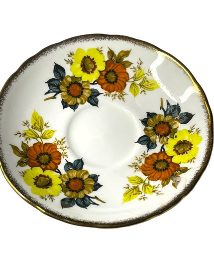 Vintage Crown Staffordshire Tea cup & saucer Bone china England floral