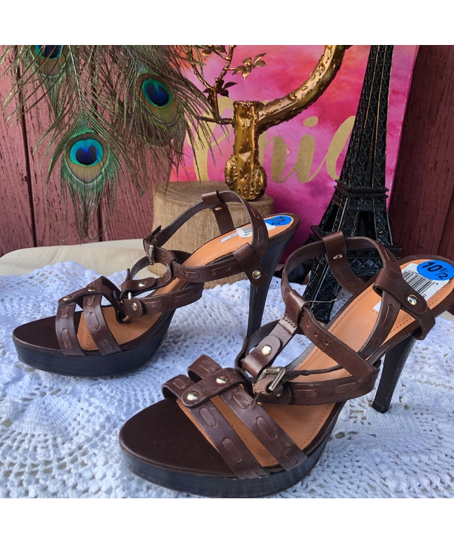 - NWT 💗 SALE 💗 Geox brown leather 5” heels sandals