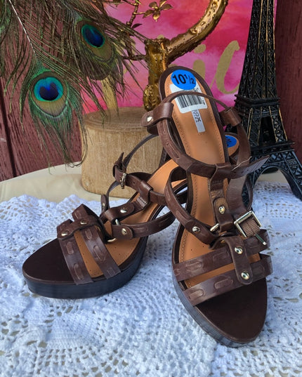 - NWT 💗 SALE 💗 Geox brown leather 5” heels sandals