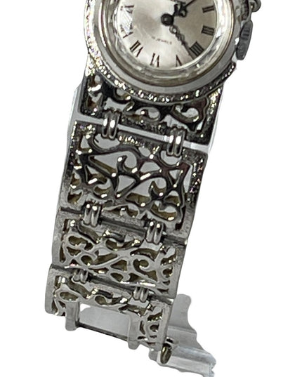 Vintage Vendome wind up wrist watch silver metal 6”
