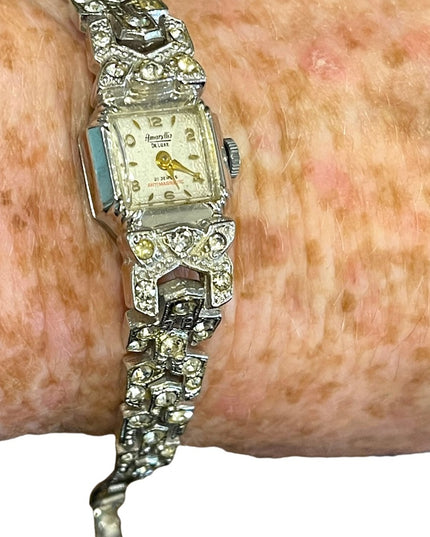 - Vintage Amaryllis 21 Jewel Wind up rhinestone fancy crystal watch silver