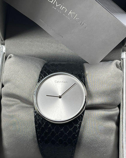Vg Calvin Klein Spellbound watch womens in box with book leather band