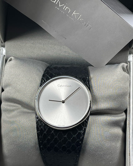 Vg Calvin Klein Spellbound watch womens in box with book leather band