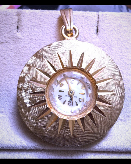 Vintage 1960s Gold necklace watch pendant Works