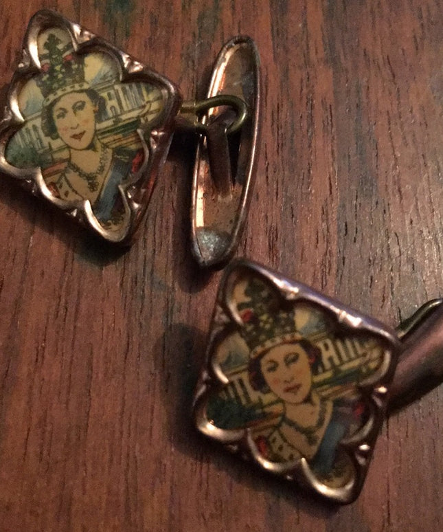 Vintage 1950s Royal queen Elizabeth Cufflinks GP RARE