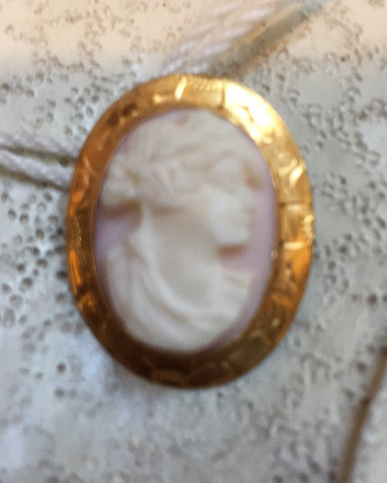 💗 10k GOLD Victorian Antique Shell Cameo brooch 💗