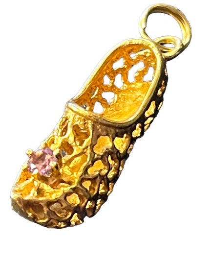Vintage 10k Solid Gold Slipper shoe with pink stone