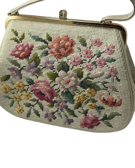 Vintage Needlepoint flowers purse with gold etched kiss lock