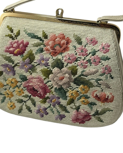Vintage Needlepoint flowers purse with gold etched kiss lock
