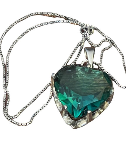 Vintage Sterling silver 925 Large green heart crystal chain & pendant necklace