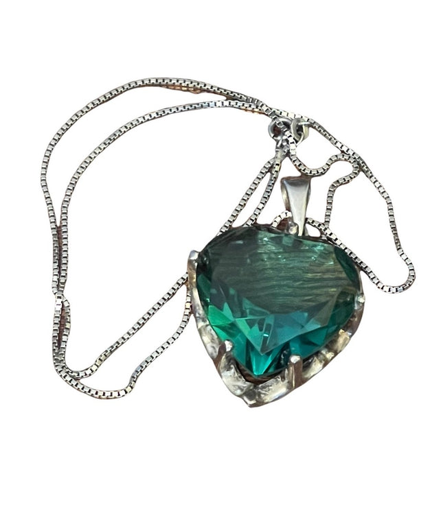 Vintage Sterling silver 925 Large green heart crystal chain & pendant necklace