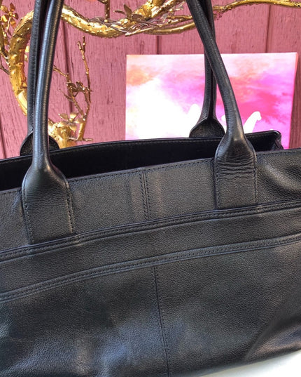 - Kate Spade Black BOW large purse handbag purse shoulder bag