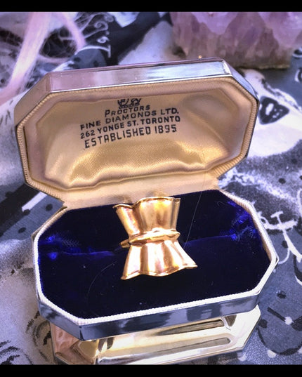 Retired Charles Garnier 18k gold 925 sterling bow ring retired