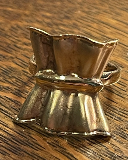 Retired Charles Garnier 18k gold 925 sterling bow ring retired