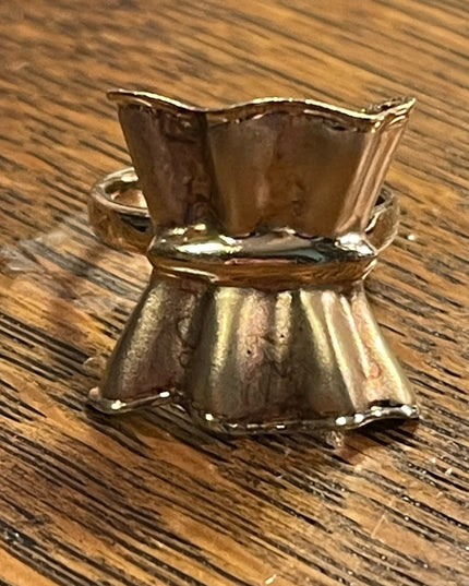 Retired Charles Garnier 18k gold 925 sterling bow ring retired