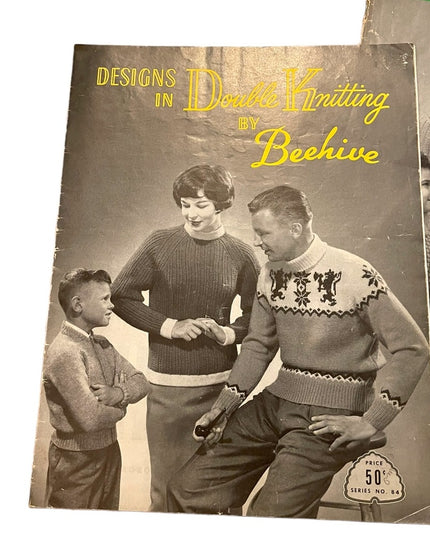 (5) Lot of 7 pcs Beehive knitting books appx 1950s Family baby gifts vg
