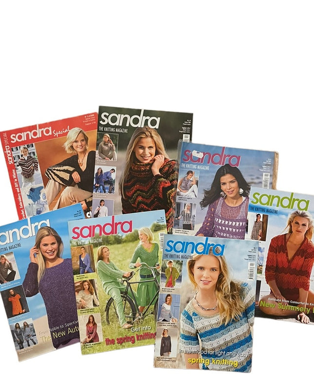 (15) Lot of 7 pcs Sandra knitting magazines