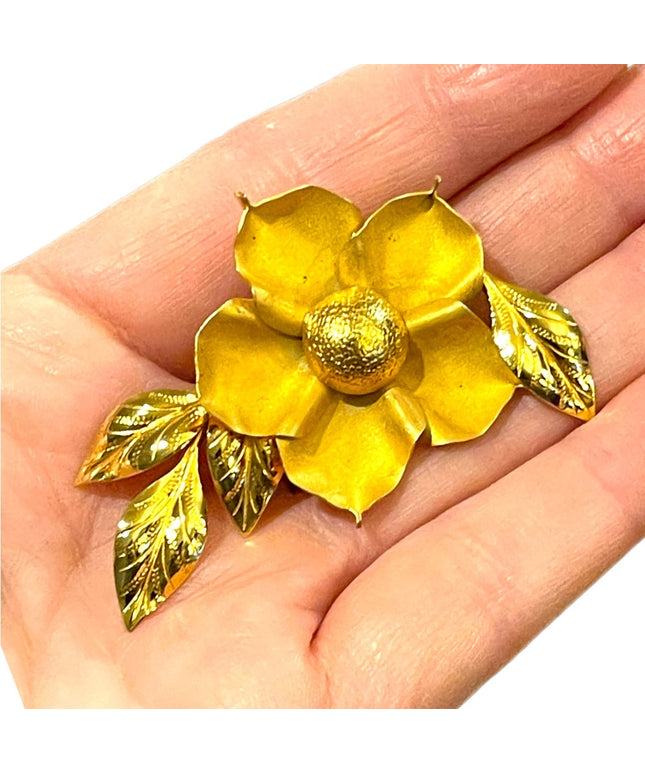 Vintage 1960s Boyd Bond 14k Gold filled flower brooch etched lovely!