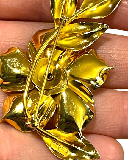 Vintage 1960s Boyd Bond 14k Gold filled flower brooch etched lovely!