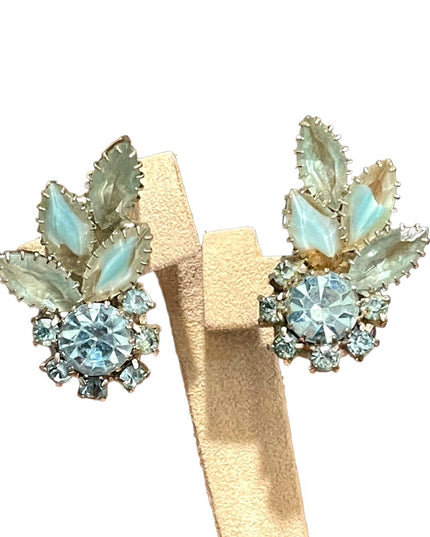 Vintage silver finish fancy Juliana style Blue crystal flower clip on earrings